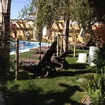 Estudio Para Pareja Con Jardincito Privado Barbaco