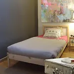 Beautiful & Central Flat Near Sagrada Familia