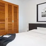 Apartamento JARDIN REY COLAU con piscinas y vistas al mar, 100m de la playa Cala Marsal