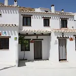 Casas Cueva el Mirador de Galera