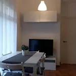 Apartamento al lado de la playa con parking y jardín