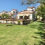 Villas Empuries, Garden & Private Pool