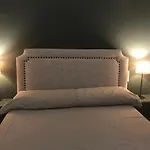 Apartamento con mucho encanto en el Barri Vell , Old Town, de Girona, El Cul de la Lleona