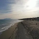 1Minuto Del Mar ,Vistas, Playa Tranquila. Adaptado