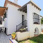 Tess Villa Retamar