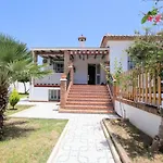 Tess Villa Retamar