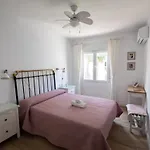Piso Con Terraza Muy Cercano A La Playa