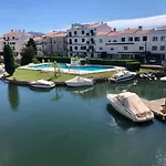 PORT SOTAVENT 2C - Apartamento en la Marina de Empuriabrava - piscina comunitaria, - parking - vistas al canal - cerca centro y playa
