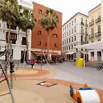 Beautiful Flat With Balcony And Wifi In Malaga Center