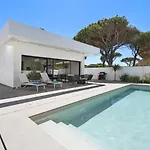Manuela Sea Villa