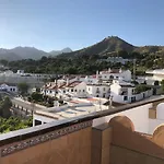 Apartamentos Cantarero Maro Nerja