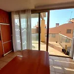 Amplio apartamento en la playa del Esquinzo