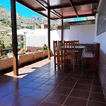 Casa Rural Los Cipreses. Cercados de Araña