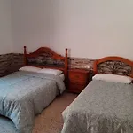 Casa Rural Los Cipreses. Cercados de Araña