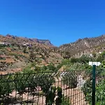 Casa Rural Los Cipreses. Cercados de Araña