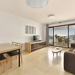 Apartamento con vistas al mar