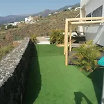Villa “La Florida” - Wonderful Views - Pool – Wifi