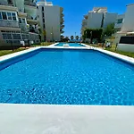 Apartment Overlooking The Beach