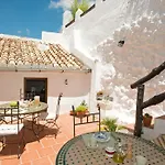 Almohalla 51