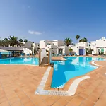 Moderno Apartamento con piscina en Corralejo