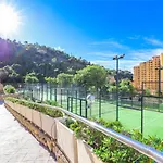 Apartamento soleado con terraza privada