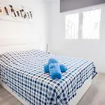 Casa Del Ritmo With Terrace Ac Shared Pool And Free Wifi