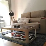 Stylish Flat, 2 Bathrooms And Swimming Pool, Next To The Beach!