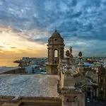 No 10 Cádiz