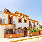 Awesome home in Benaoján with Outdoor swimming pool, WiFi&3 Bedrooms