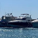 Yacht 18M Sunseeker In Mallorca Mit Fruehstueck & Bordcrew