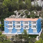 Apartamentos El Rio