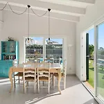 Villa Binixiqui