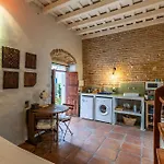 Azogue Suites Con Patio Privado