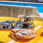 Casa Caty con piscina,a 5 minutos de la Playa