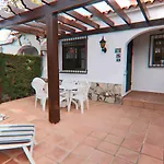 Villa Adosada 2 Hab Frente Piscina Wifi Gratis