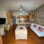 candelaria vacaciones centro, playa 20 metros, in center holidays beach at 20 meters