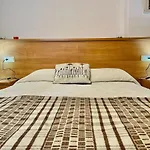 Apartamento Sevilla En El Centro Con Parking