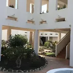 Casa Linda 2 Bed Apartment In Costa Teguise