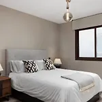 New! Luxury Apartment In The Heart Of Benahavis