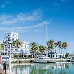Mesas Homes Luxury 4 Bed Apartment Near The Sea And Port Estepona