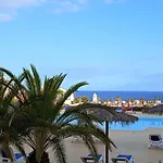Gold Sand, Huge Terrace, Fast Wi-Fi, Sat Tv