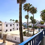 Casa Nia - modern one bedroom apartment in central Puerto del Carmen
