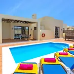 Villa Veraniego by Villa Plus