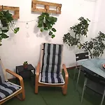 Acogedor apartamento con excelente ubicación.
