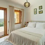 Villa Maria With Swimming Pool & Sea View