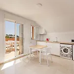 Fresh Penthouse Apartment With Great Sea Views