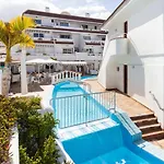 Precioso alojamiento con piscina en urbanización