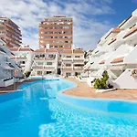 Precioso alojamiento con piscina en urbanización