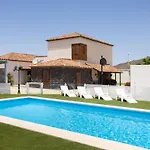 Casa La Rueda with pool