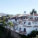 Hotel Rural Almazara